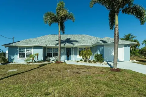 "canal Dreams" 3 Br2 Ba Pool Home On The Canal