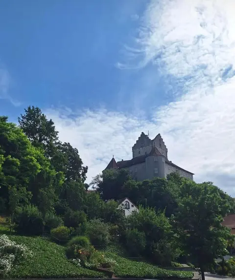 Burgblick-Romantik für 2 mit Seesicht