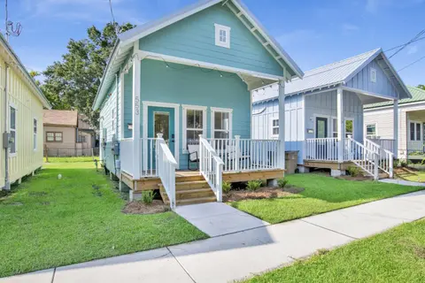 Brand New Cottage in Downtown Mobile! Walking-distance to Heart of Downtown!