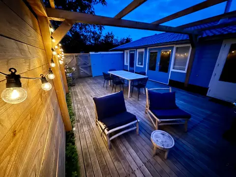 Westeindercabin, rustige locatie maar naast Amsterdam & Schiphol