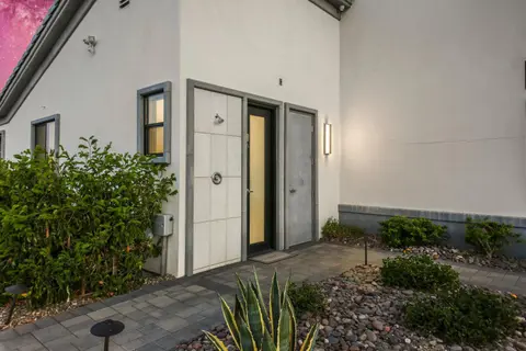 Palm Villa- Luxury 7 Bed, Pickleball, Volleyball, Golf