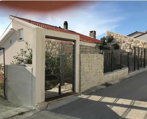 Romantic Stone- Studio apartman