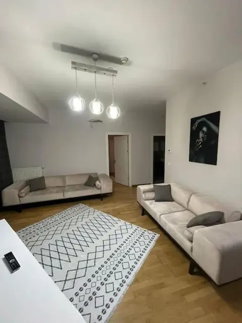 Avm yanında şık daire