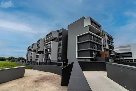 Executive 1 bed ZA - The Millennial Umhlanga
