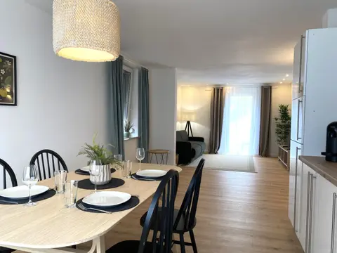 Modernes 3-Zimmer-Apartment - nähe Krankenhaus, Altstadt, Bahnhof - Parken