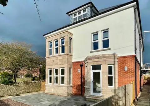 2 Bed in Swanage oc-wy612