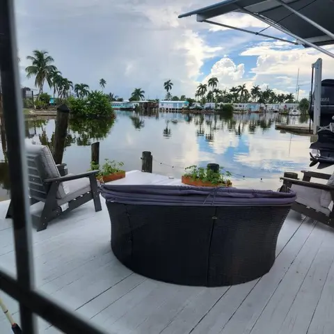 Cay Cove Retreat