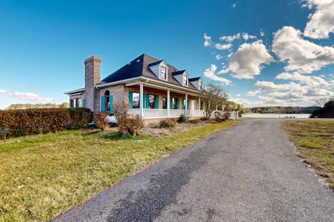 Dock, Pier & Chesapeake Bay Access! Family Getaway