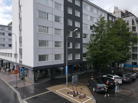 Come in! "Pirkanportti" In the heart of Tampere next to the railway station for 9 people!