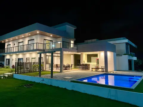 Raízes Marine Residence