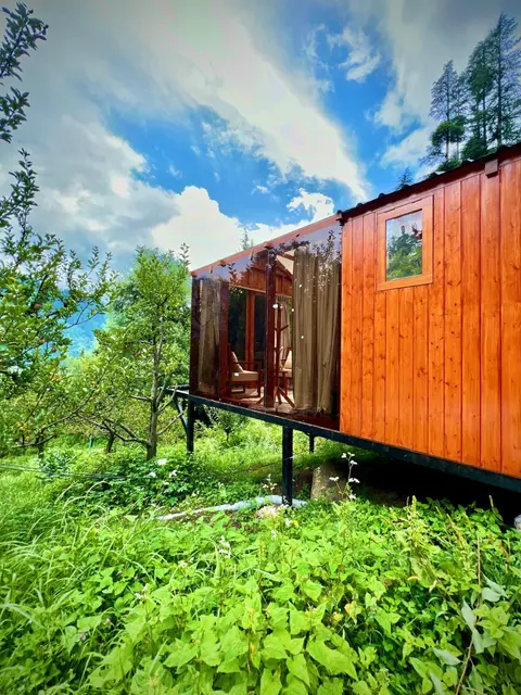 Glass Cabins by Urban Monk