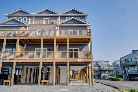 Angel Waves by Sea Scape Properties