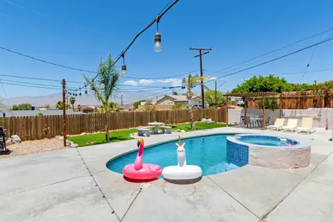 Oasis Tranquil Retreat Private Pool Spa, and BBQ