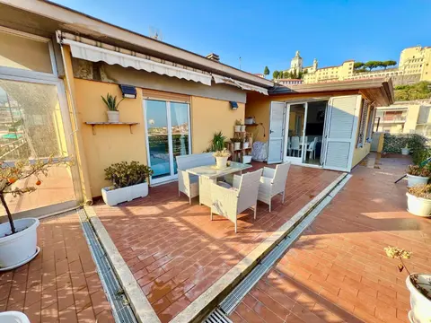 H11 LA CASA DI DOLLY Sanremo - Centro