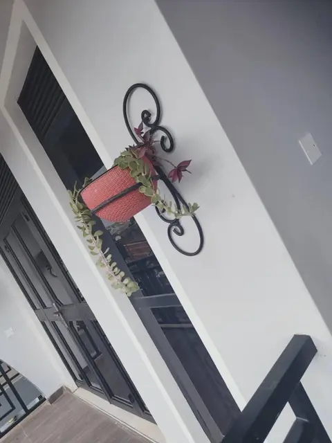 Meskel Apartments