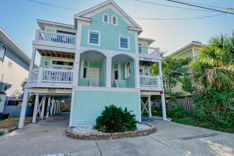 Emerald Coast by Sea Scape Properties