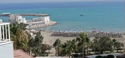 Puerto Marina, Apartamento Frente al mar