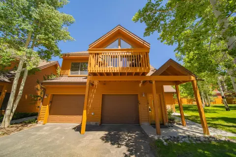 Snake River 19 by SummitCove Lodging in Colorado