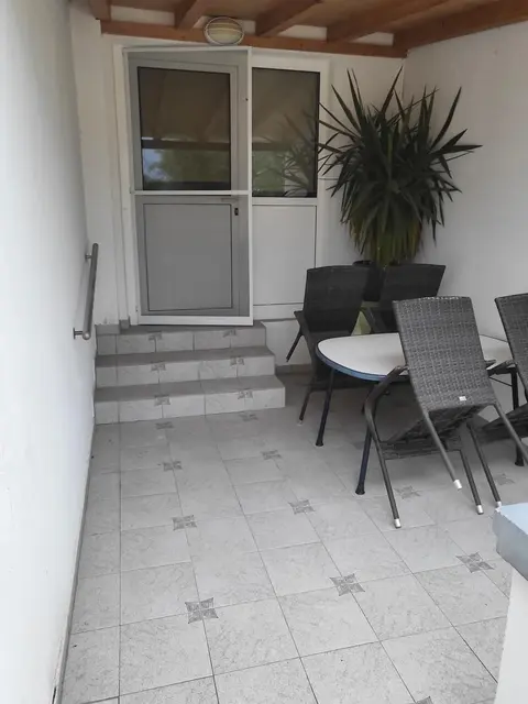Familienwohnung für 2 Erwachsene und 2 Kinder