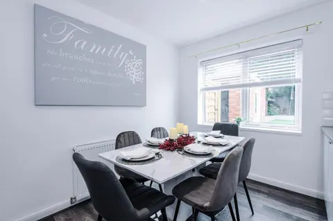 Comfort Place - 3 Bedroom House in Chester - Sleeps 6