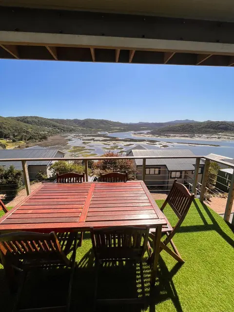 Aquila Chalet Phantom Views