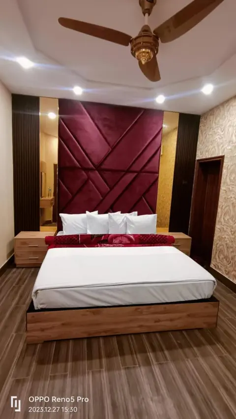 Hotel DE Smart Multan