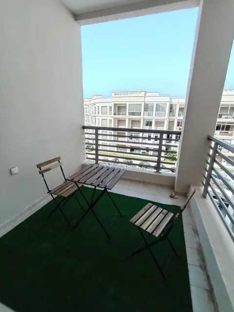 Magnifique appart vue piscine 5min de la plage