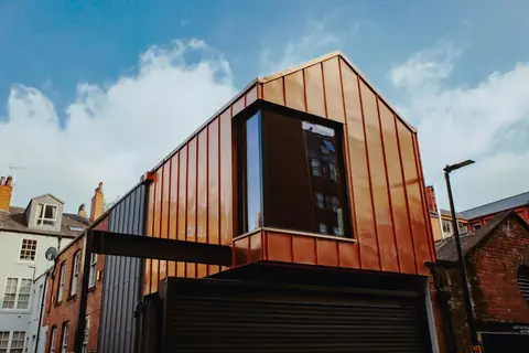 3-Story Townhouse - Sleeps 8