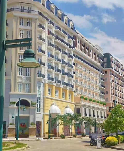CB Suite Homes