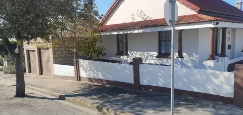 Vuyomat Guest House 1