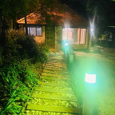 Tranquil 4 bed 4 bath Home with power backup