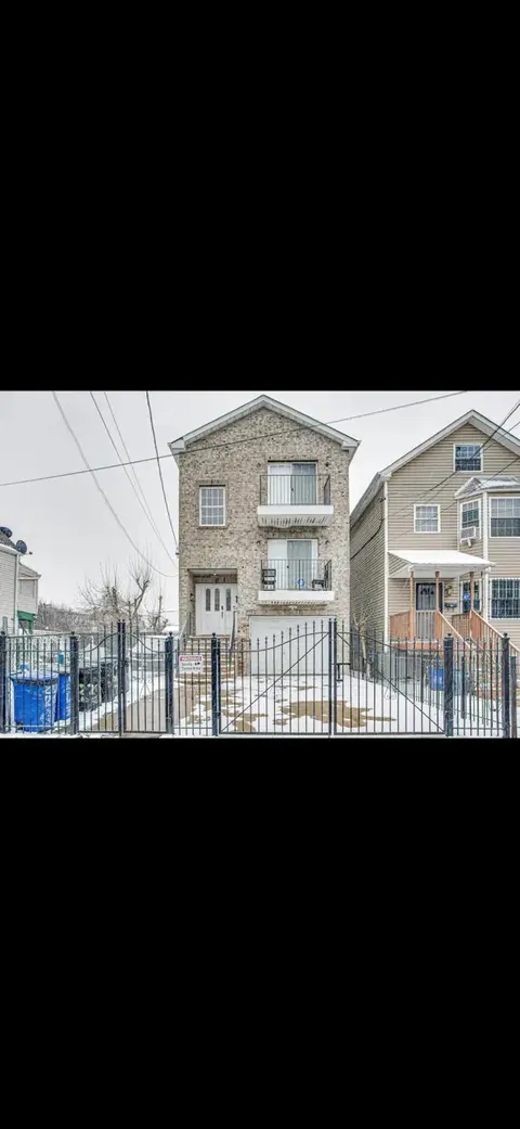 Lovely Loft in Newark Minutes from NYC, EWR & American Dream Mall