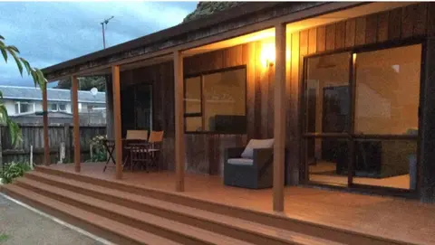 Pohutukawa Cottage