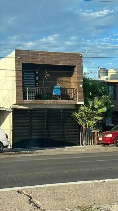 Casa con Alberca interior