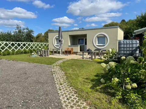 Friends house