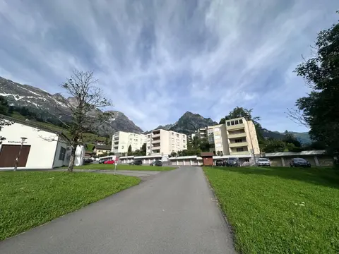 Spacious 2 bedroom apartment