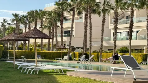 LAS COLINAS GOLF&COUNTRY CLUB'DA GUZEL BIR ev