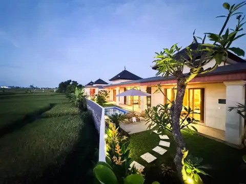Cahaya Pranata Villa 2BR Seseh Beach