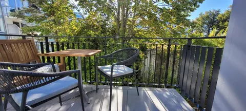 Ferienwohnung Strom Acht - modern frisch inkl Stellplatz, Balkon - 200m zum Alten Strom