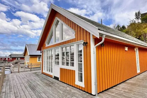 Bay Chalet Sørvågen