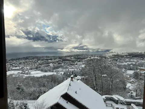 Swiss Chalet - Montreux Noël