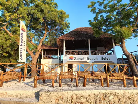 Zanzi beach hotel