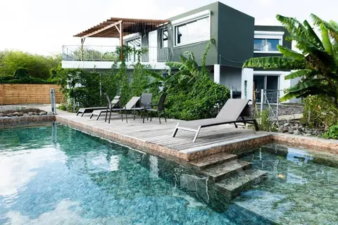 T3 Lumineux avec vue exceptionnelle et piscine Oasis de nature et Sérénité