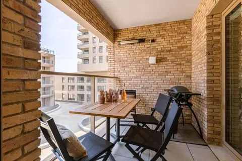 Ostend 2-BR Apartment with Terrace & BBQ & Parking