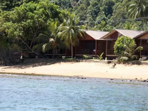 Cavery Beach Hotel