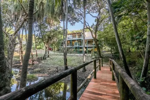 Banksia House - on Main Beach, Agnes Water
