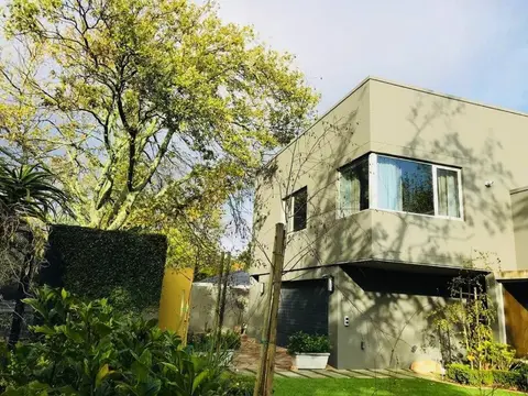 Luxury Winelands Family Home