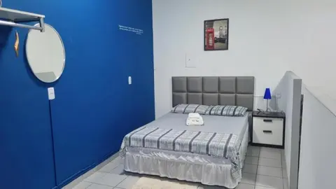 Flat completo - ótima . localização -Centro