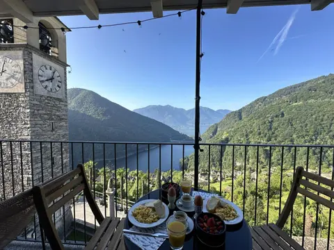 Cà Armonia 2 Lake & Mountain View Apartment