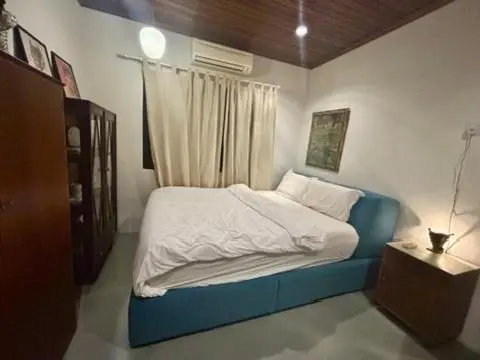 Chic Designer Room in Shared Bungalow SS1 Near LRT Petaling Jaya